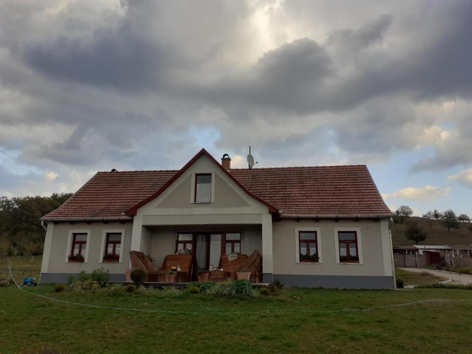 Отель Dosa Tanya, Vendeghaz Cserepfalu Экстерьер фото